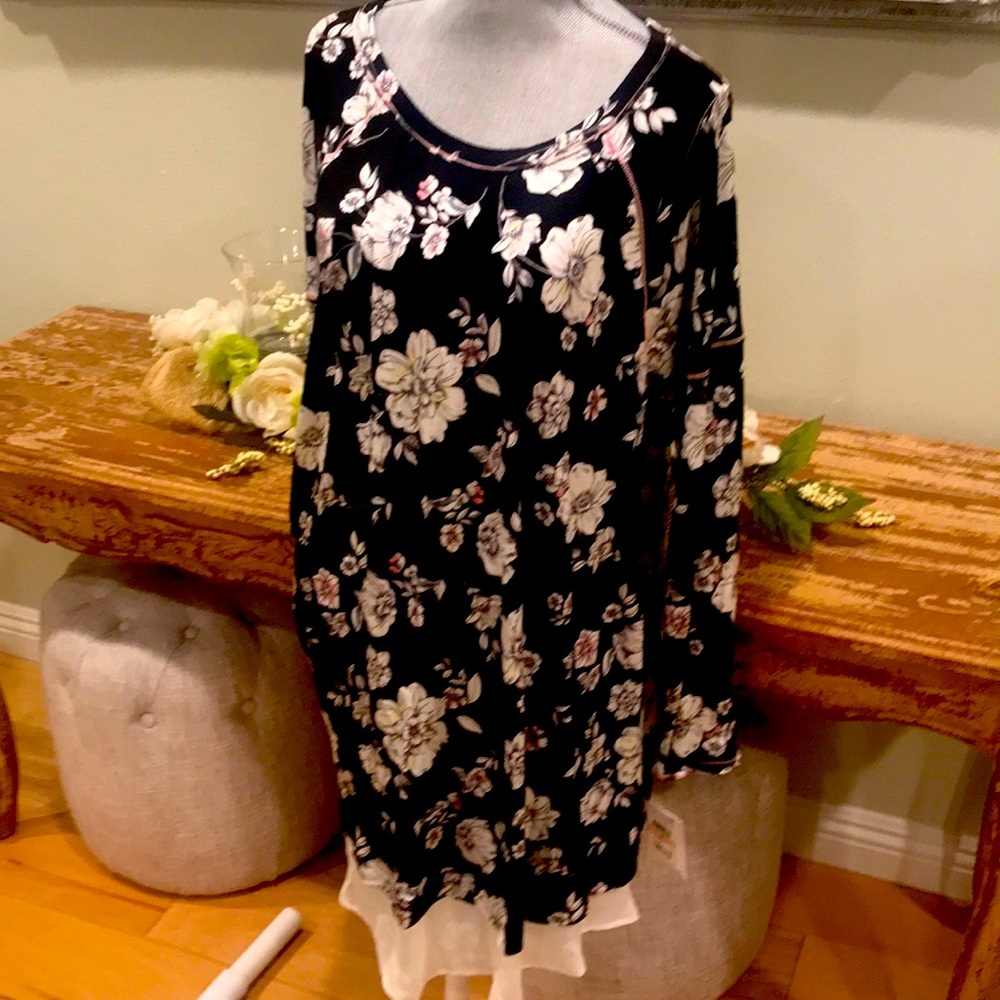 Long sleeve night gown